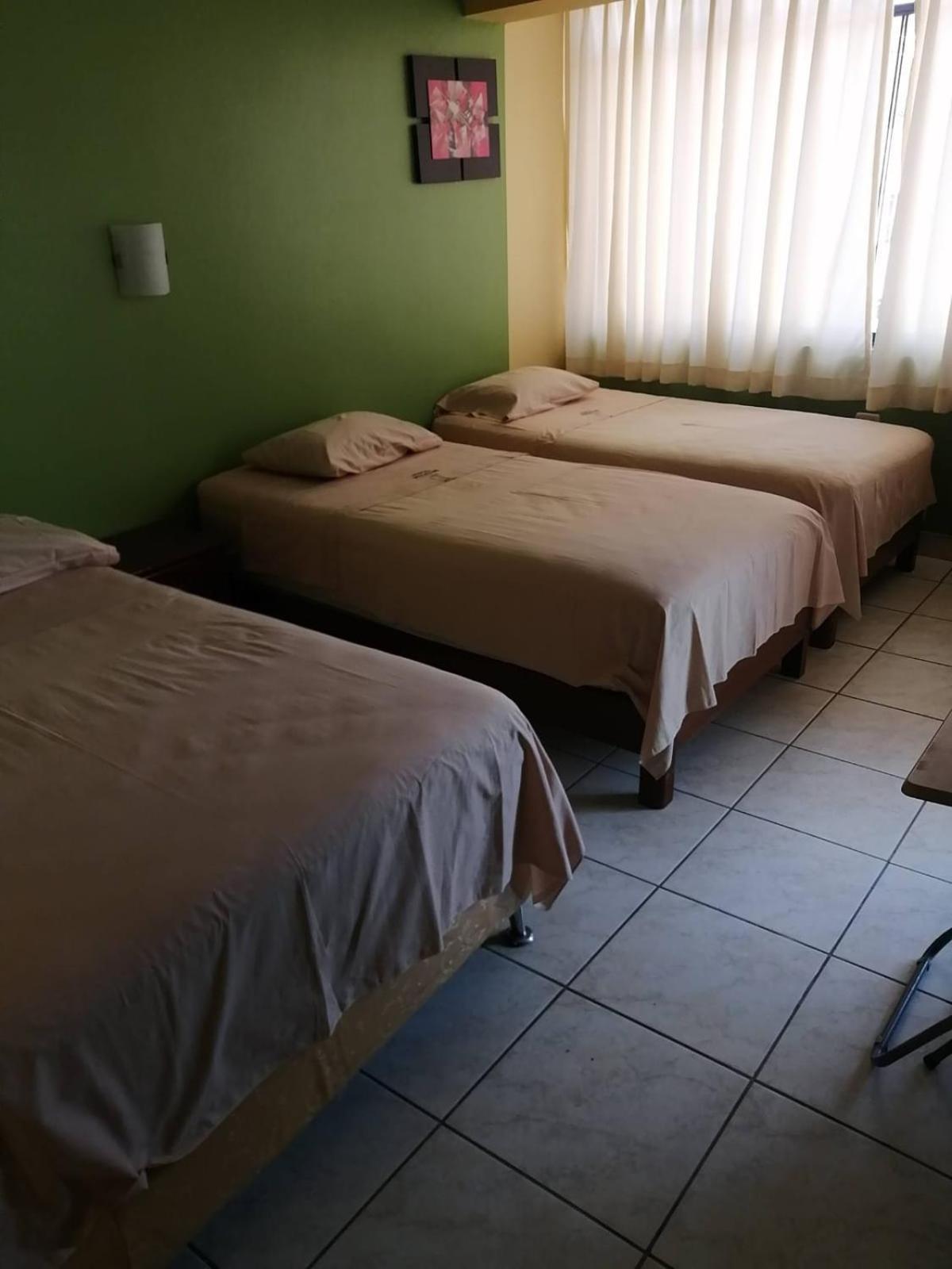 Hostal Boulevard Nazca Esterno foto