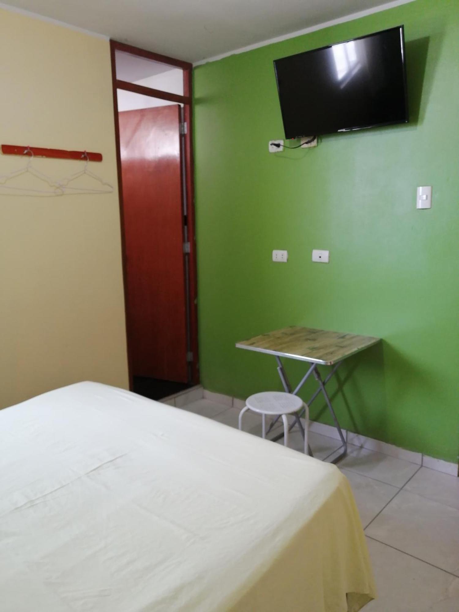 Hostal Boulevard Nazca Esterno foto