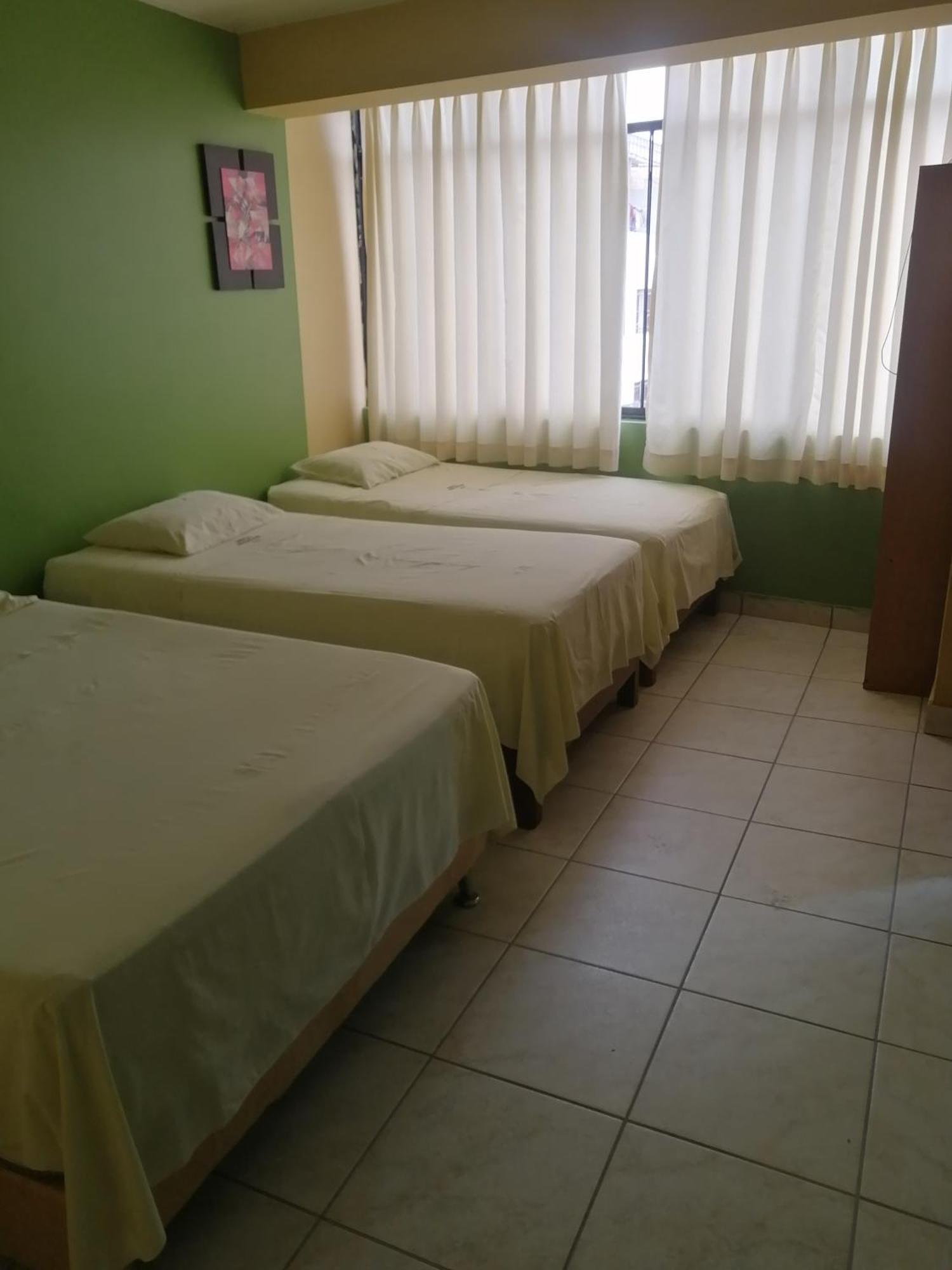 Hostal Boulevard Nazca Esterno foto