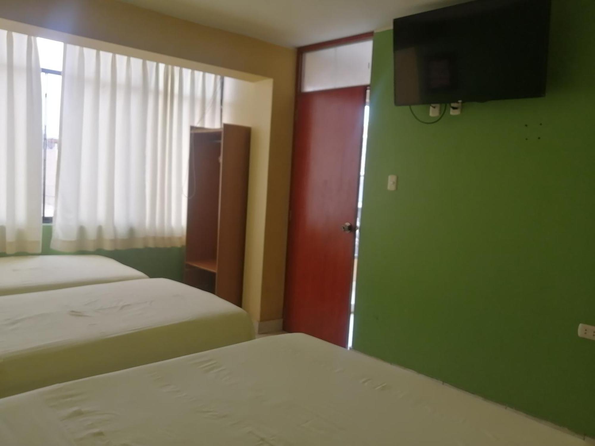 Hostal Boulevard Nazca Esterno foto