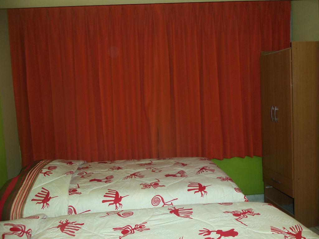 Hostal Boulevard Nazca Esterno foto