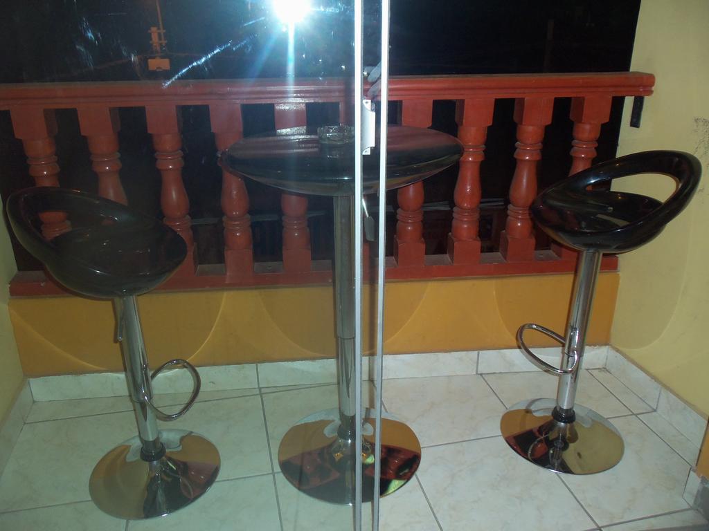 Hostal Boulevard Nazca Esterno foto