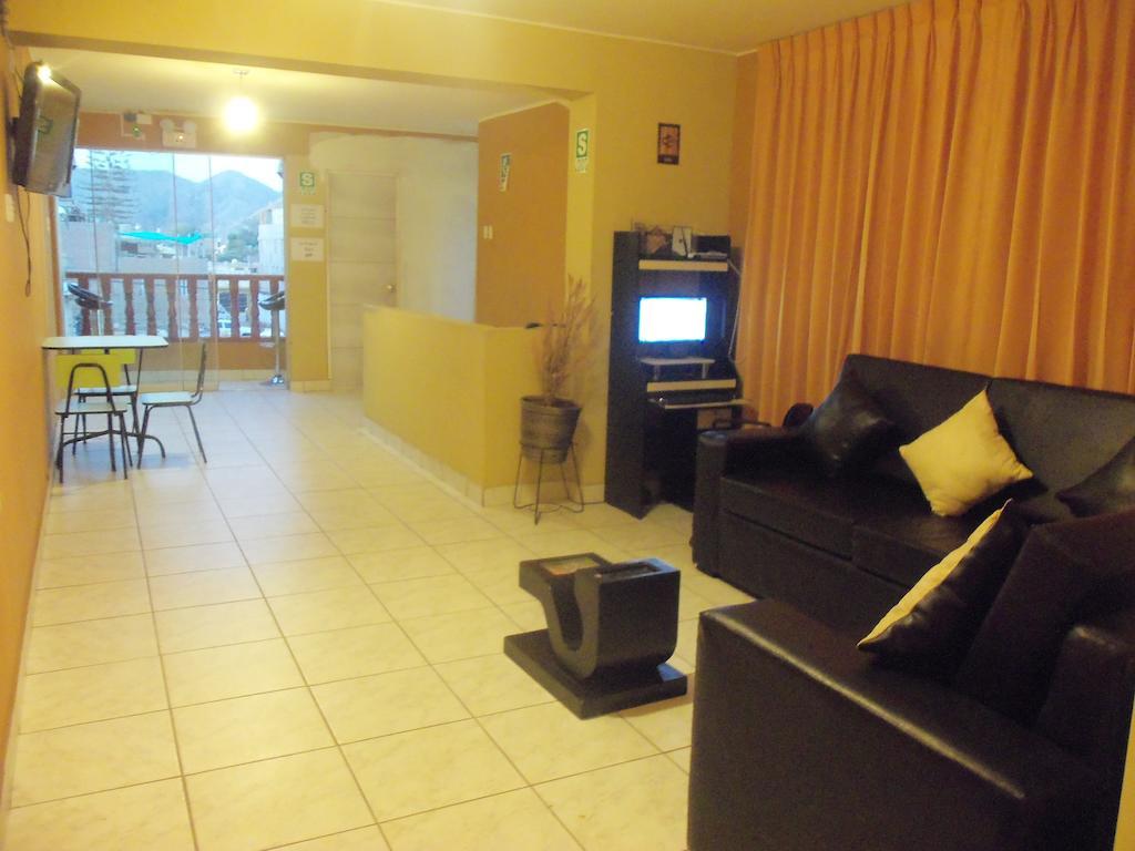 Hostal Boulevard Nazca Esterno foto