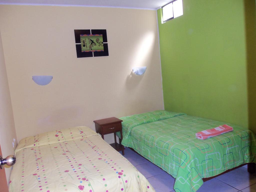 Hostal Boulevard Nazca Esterno foto