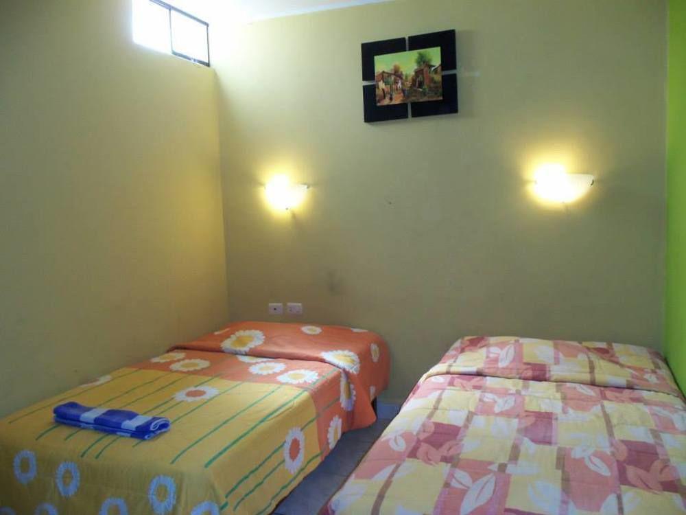 Hostal Boulevard Nazca Esterno foto